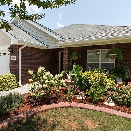 Villa Rockett! Your Sweet Home Away From Home! Huntsville Eksteriør billede