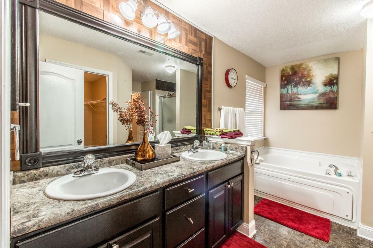Villa Rockett! Your Sweet Home Away From Home! Huntsville Eksteriør billede